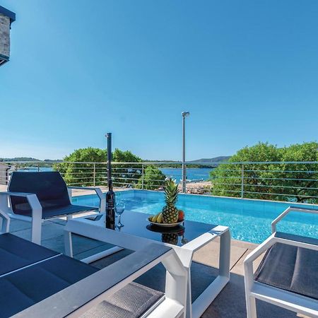 Nice Home In Kneze With Wifi Pupnat Exterior photo